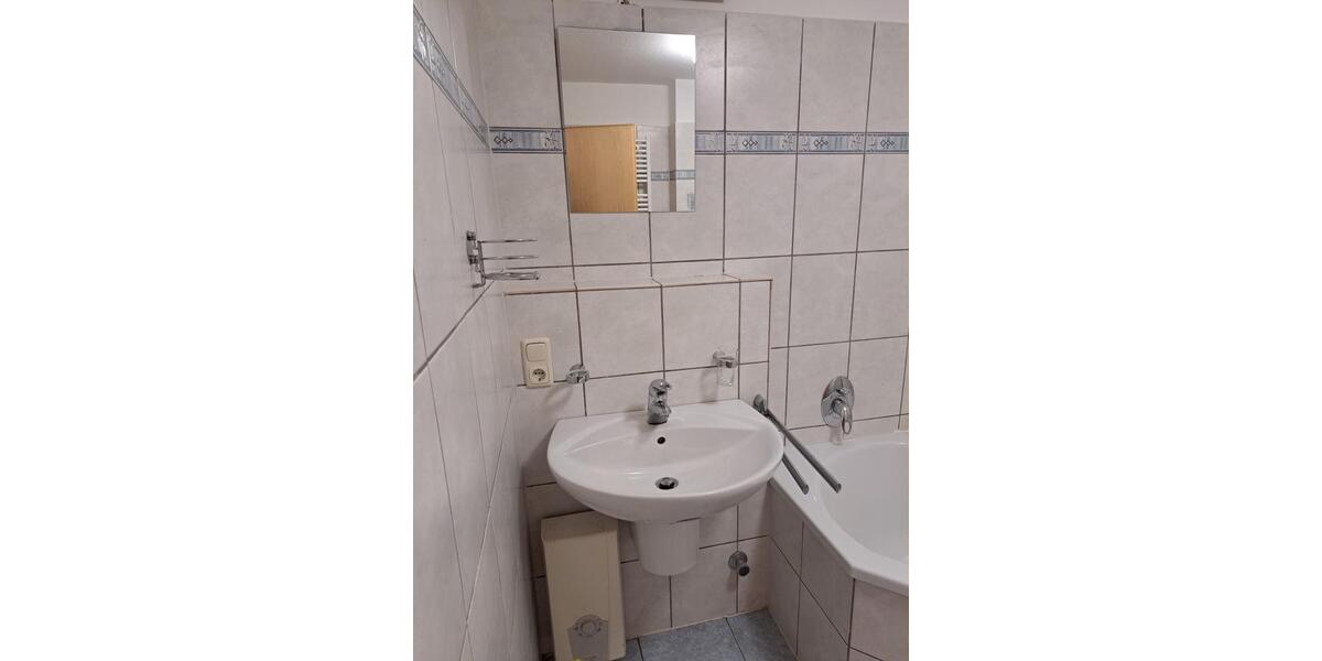 Dachgeschoßwohnung Aachen Aachen-Mitte - 2 Zimmer, 60 m&sup2;, 720&euro; | Angebot:26316408