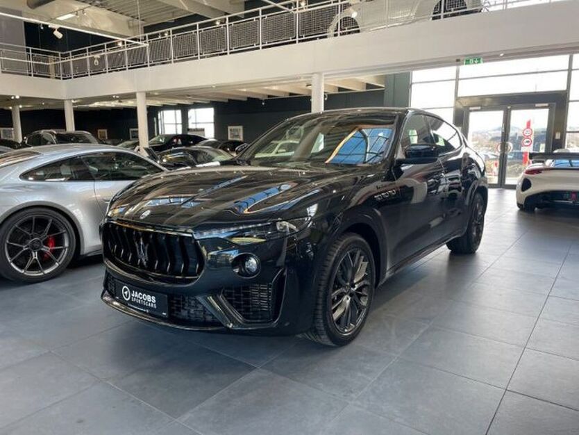 Maserati Levante 25.000 km 74.900 € Eschweiler 52249