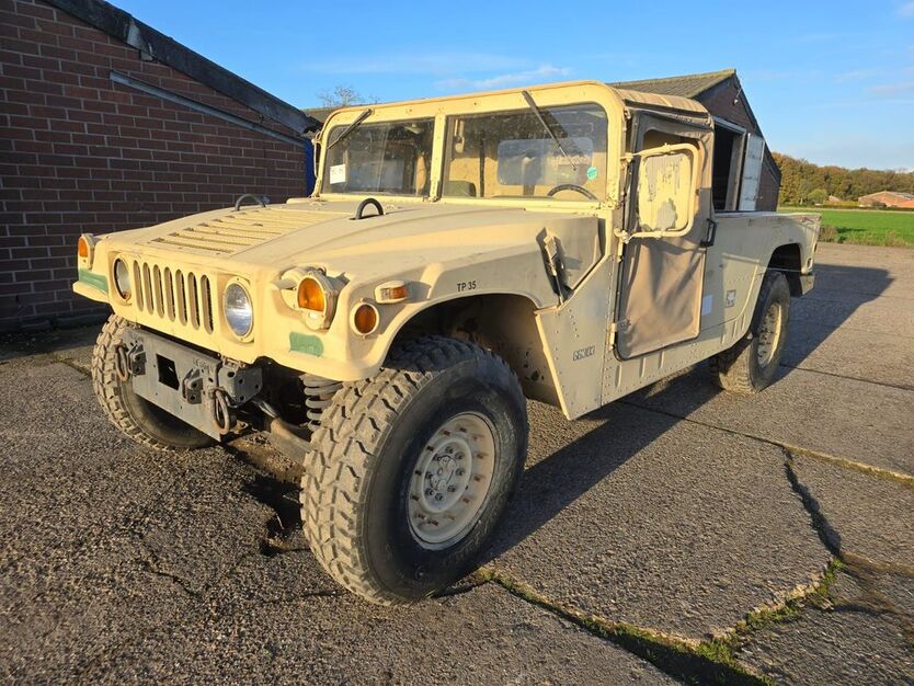 Hummer H1 123.456 km 26.180 € Geilenkirchen 52511