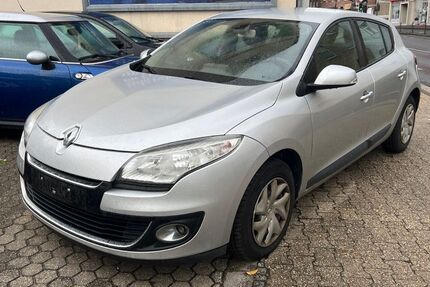Renault Megane 400.000 km 2.700 € Aachen 52080