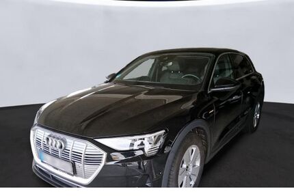 Audi e-tron 51.655 km 30.970 &euro; Aachen 52078