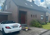 Haus Atsch-Eilendorf freistehend Teilsaniert Neue Gasheizung