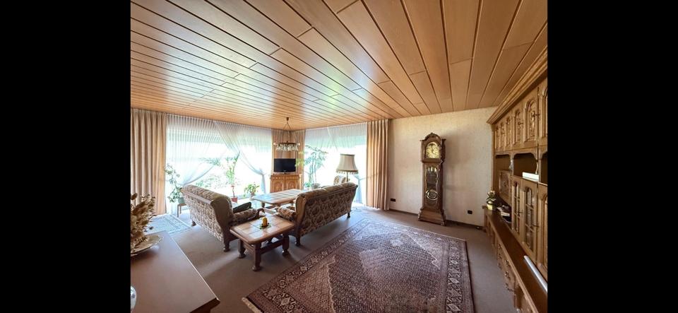 Bungalow Roetgen - 6 Zimmer, 150 m&sup2;, 1.480&euro; | Angebot:24433165