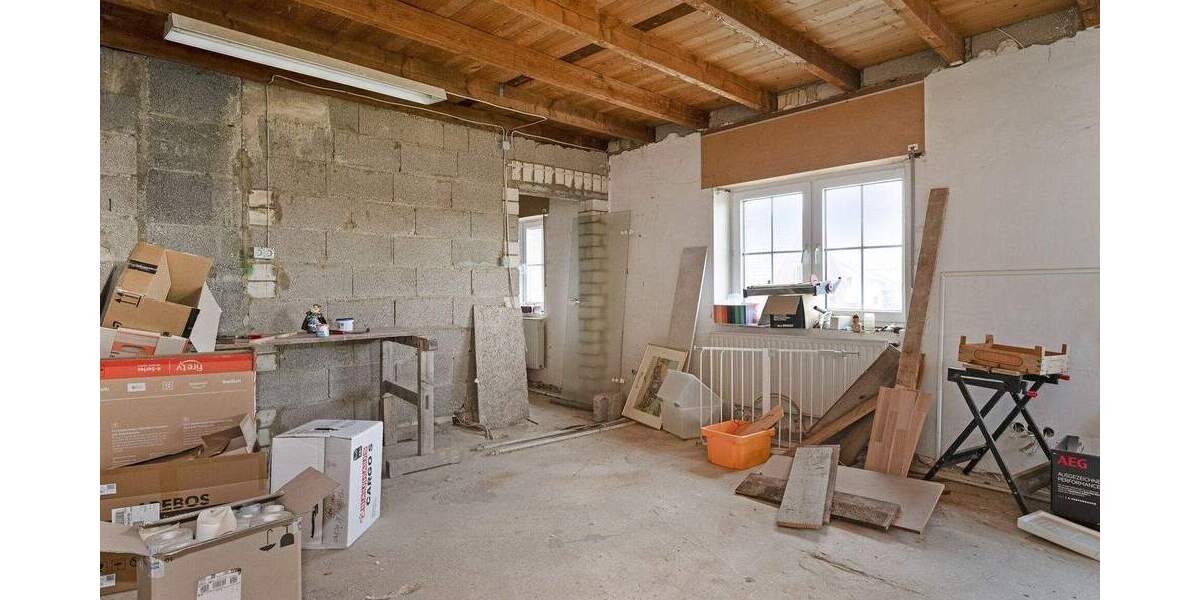 Großzügiges Wohnhaus mit Innenhof, Garten und Ausbaupotenzial in Gangelt- Stahe! 8 zimmer