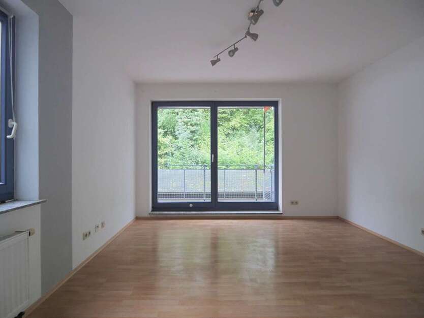 Wohnung zum Mieten in Aachen 320 € 24 m² 1 zimmer