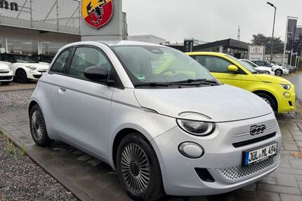 Fiat 500 2.889 km 22.990 &euro; Jülich 52428