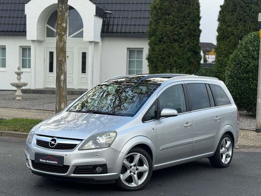 Opel Zafira 107.556 km 7.490 € Jülich 52428
