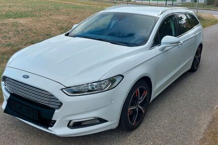 Ford Mondeo 89.500 km 13.500 € Hückelhoven 41836