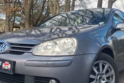 VW Golf 219.000 km 1.999 &euro; Inden 52459