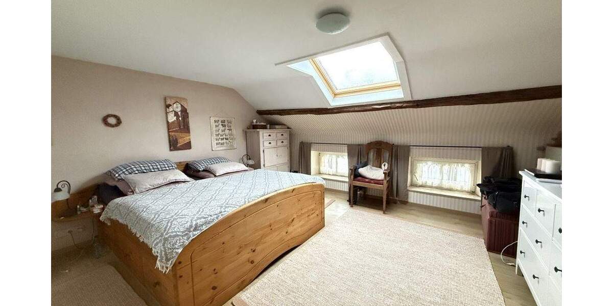 Mehrfamilienhaus, Wohnhaus Aachen / Hahn Hahn - 8 Zimmer, 328 m&sup2;, 890.000&euro; | Angebot:24596539