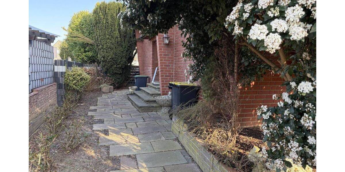 Einfamilienhaus Übach-Palenberg Palenberg - 8 Zimmer, 119 m&sup2;, 278.000&euro; | Angebot:26859247