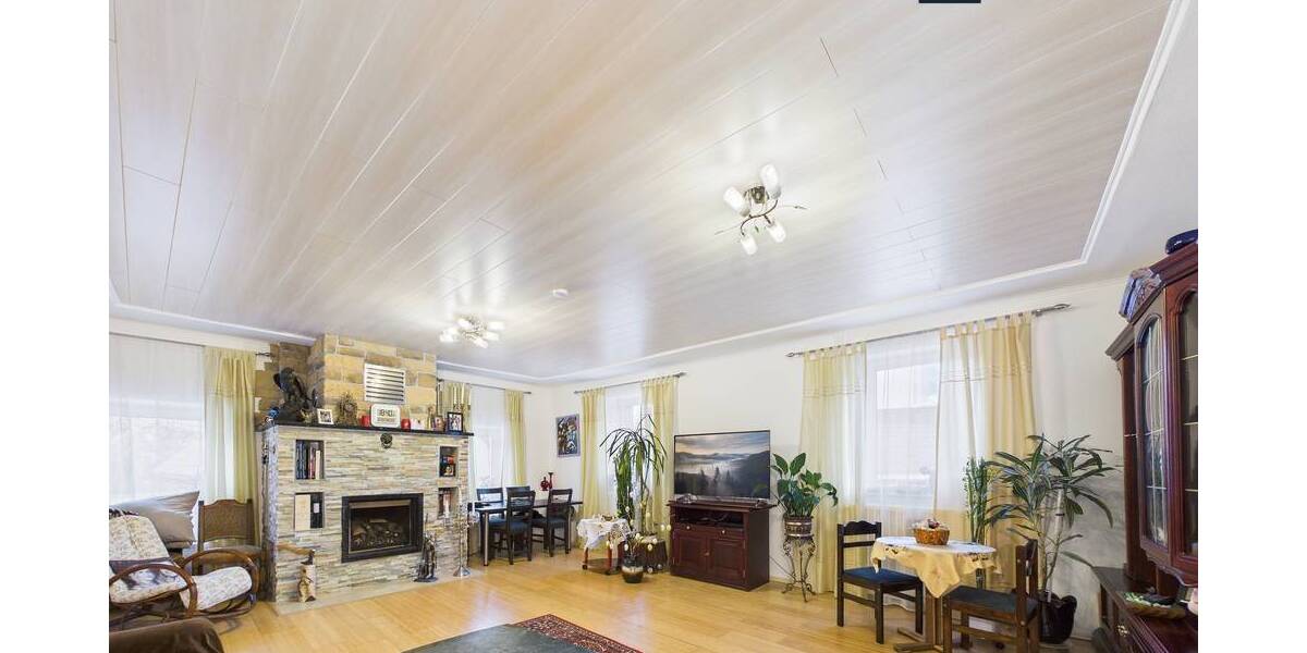 Mehrfamilienhaus, Wohnhaus Herzogenrath - 6 Zimmer, 219 m&sup2;, 299.000&euro; | Angebot:26217861