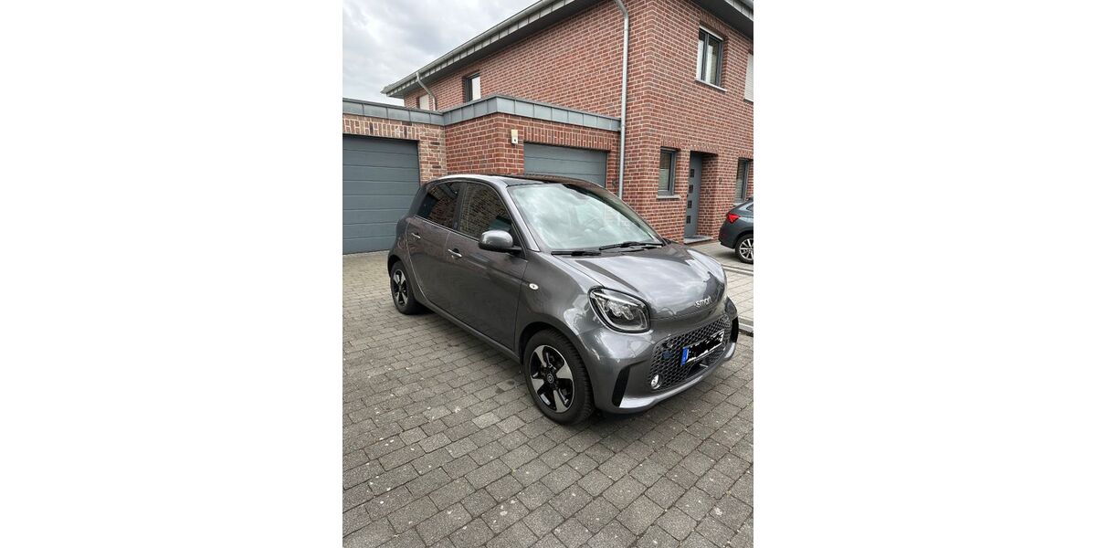 Smart ForFour 22.000 km 11.900 &euro; Selfkant 52538