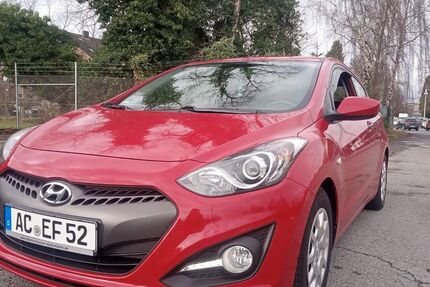 Hyundai i30 130.000 km 5.200 &euro; Herzogenrath 52134