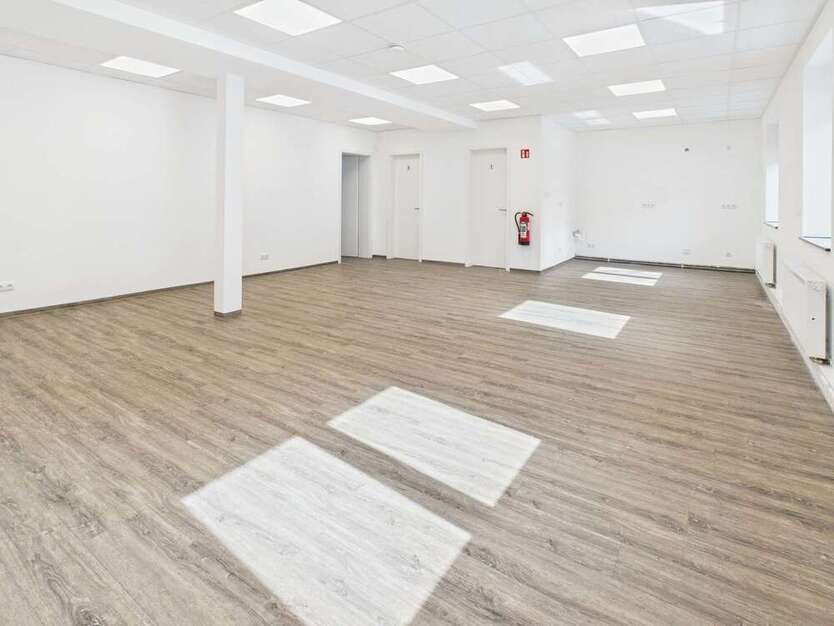 Büro in Düren 1.790 € 135 m²