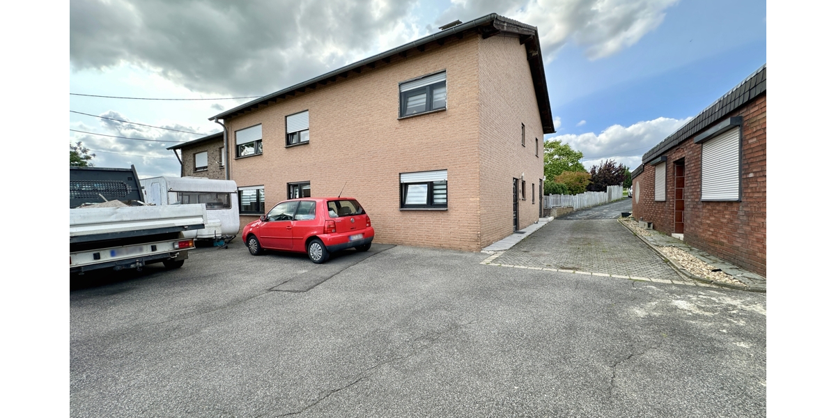 JÄSCHKE - Ihr Platz für Neues – Doppelhaus + Bungalow und großem Grundstück in Traumlage von Breinig - Zweifamilienhaus Stolberg (Rheinland) / Breinig Breinig | Angebot:22209491