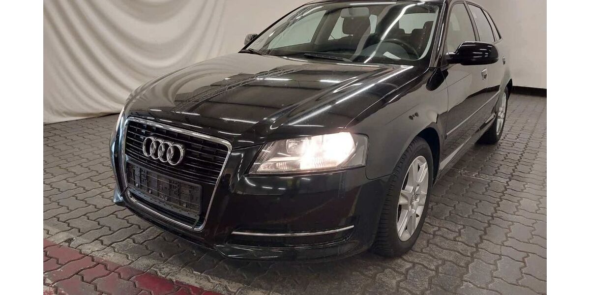Audi A3 108.300 km 7.990 &euro; Aldenhoven 52457