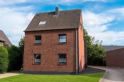Haus Geilenkirchen - 5 Zimmer, 205 m&sup2;, 595.000&euro; | Angebot:27251604