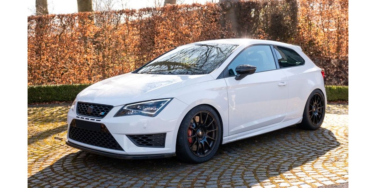 Seat Leon 48.000 km 29.000 &euro; Monschau 52156
