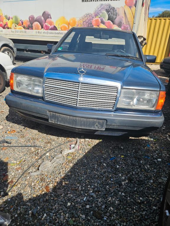Mercedes-Benz 190 230.000 km 2.999 € Aachen 52070