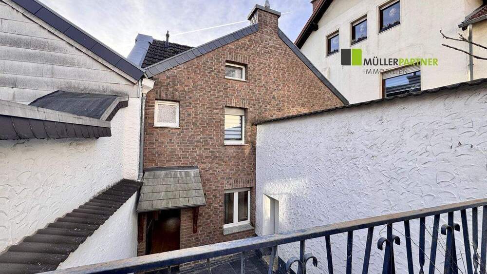 Ideal für 1-2 Personen! - Kleines Einfamilienhaus mit Anbau in Eschweiler-Röhe 3 zimmer