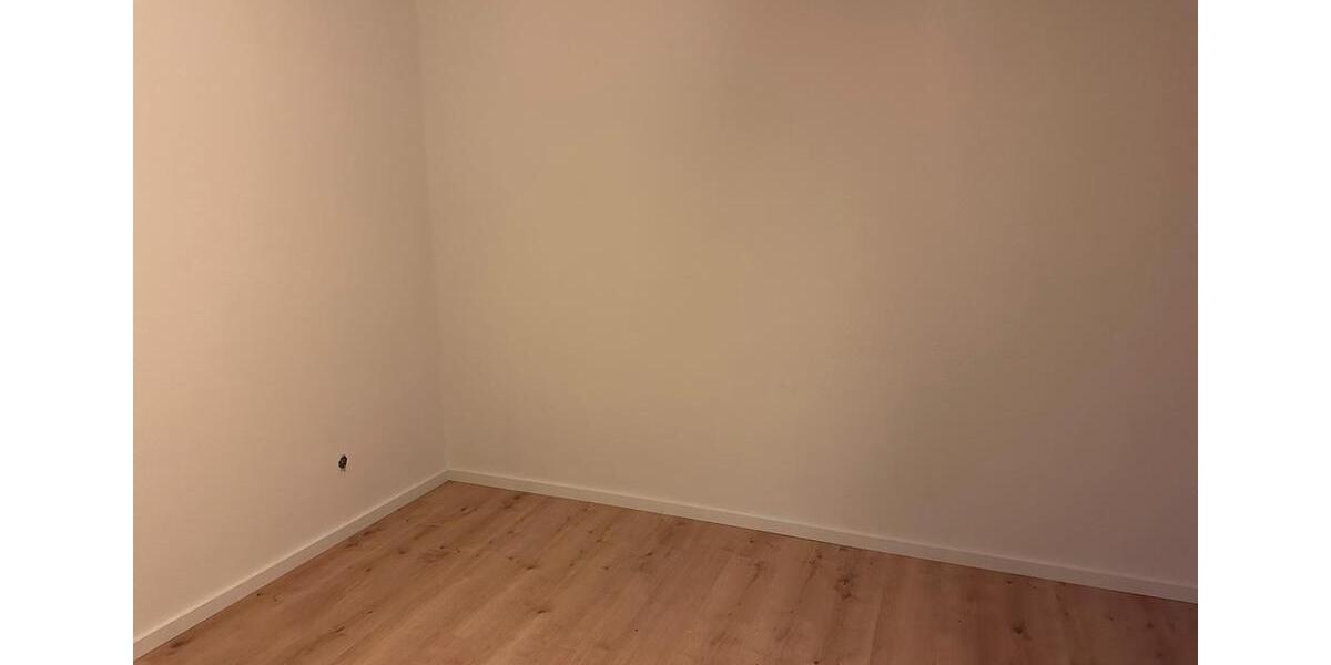 Schöne sanierte Wohnung in Kreuzau mit Balkon und Parkplatz 3 zimmer