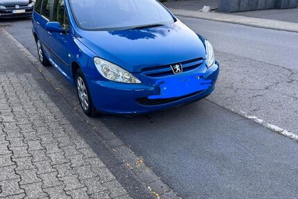 Peugeot 307 172.000 km 750 &euro; Aachen 52070