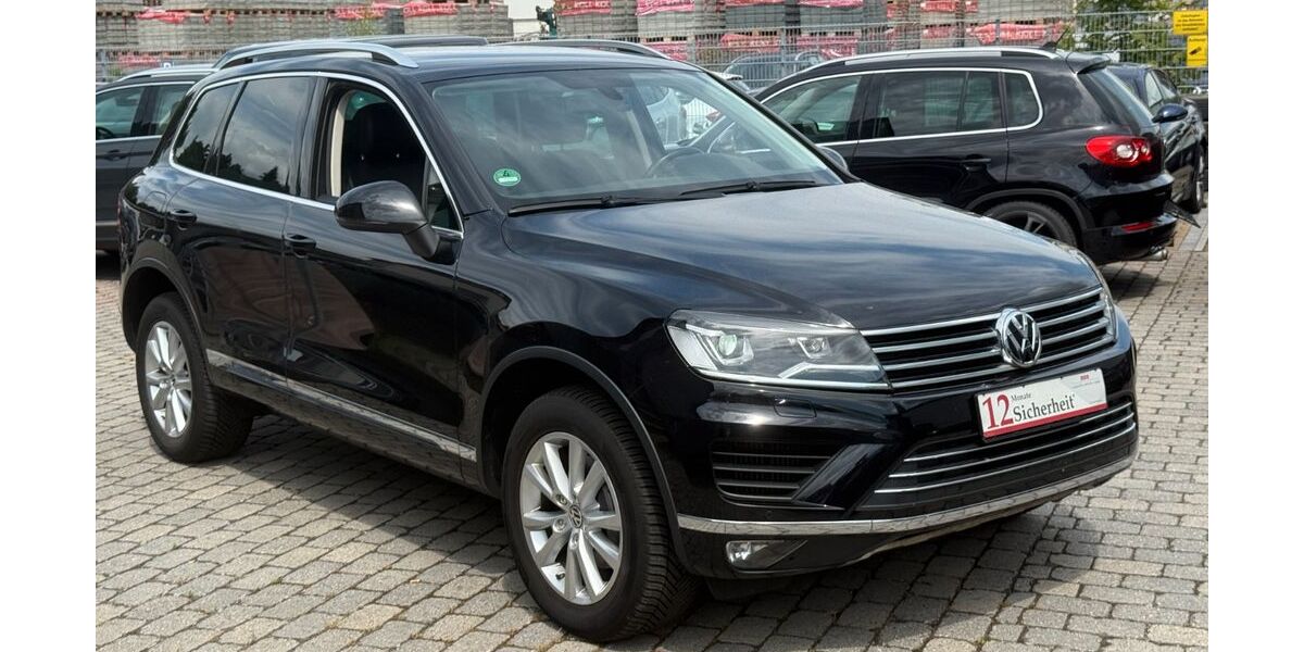VW Touareg 100.727 km 21.750 € Alsdorf 52477