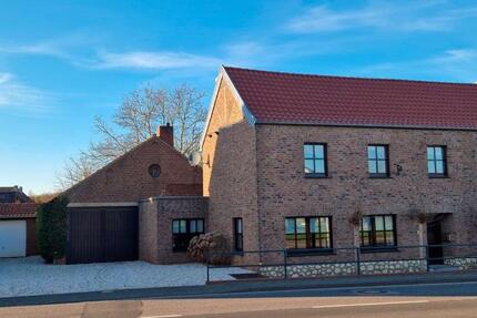 Haus Gangelt - 8 Zimmer, 235 m&sup2;, 409.000&euro; | Angebot:25273012