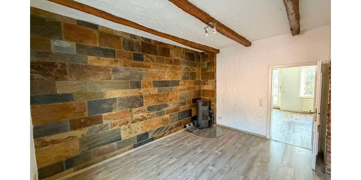 Mehrfamilienhaus, Wohnhaus Stolberg (Rheinland) / Büsbach Büsbach - 7 Zimmer, 173 m&sup2;, 359.000&euro; | Angebot:25742452