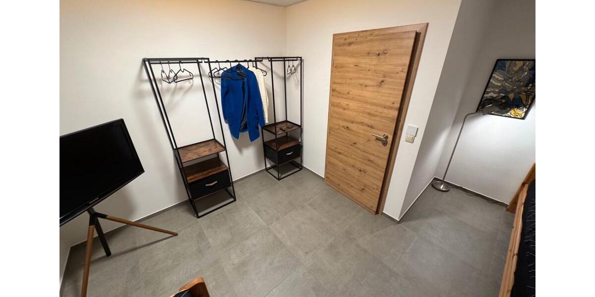 Dachgeschoßwohnung Eschweiler - 2 Zimmer, 45 m&sup2;, 1.300&euro; | Angebot:26447976