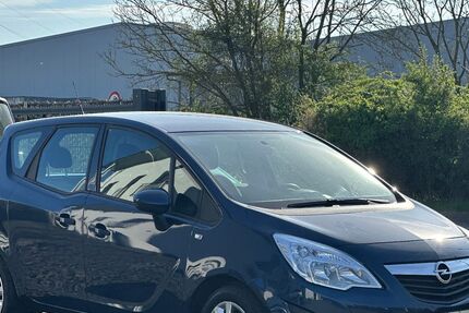 Opel Meriva 63.000 km 6.499 € Jülich 52428