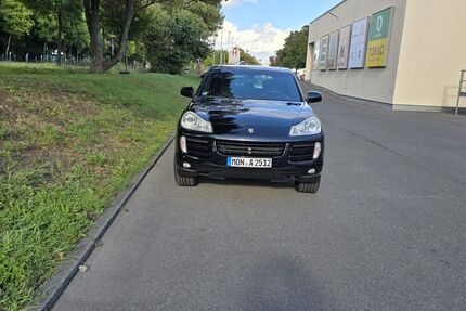 Porsche Cayenne 258.000 km 12.800 € aachen 52070