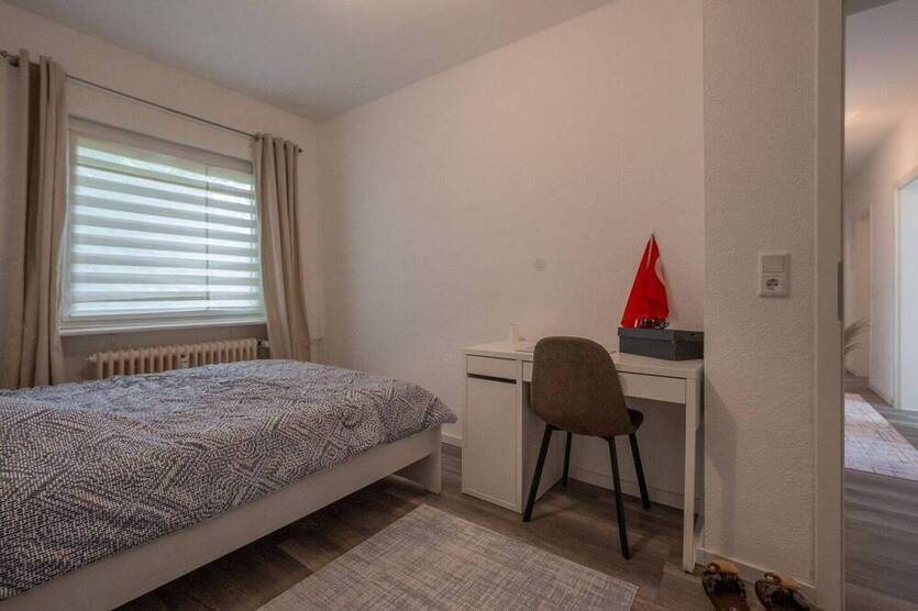 Helle 4-Zimmer-Eigentumswohnung mit Garten, Tageslichtbad und flexible Raumgestaltung