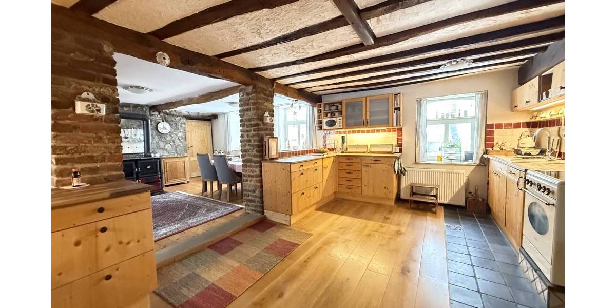 Einfamilienhaus Aachen / Hahn Hahn - 8 Zimmer, 330 m&sup2;, 888.000&euro; | Angebot:26309082