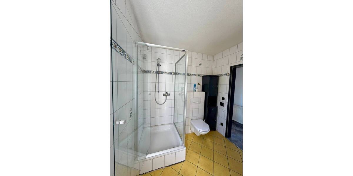 Etagenwohnung Aachen Nütheim - 3 Zimmer, 68 m&sup2;, 190.000&euro; | Angebot:26377389