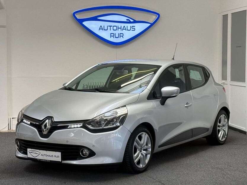 Renault Clio 87.990 km 7.390 € Düren 52353