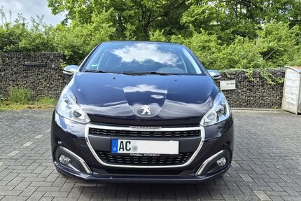 Peugeot 208 62.000 km 7.499 &euro; Aachen 52078