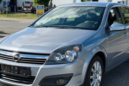 Opel Astra 189.758 km 2.500 &euro; Alsdorf 52477
