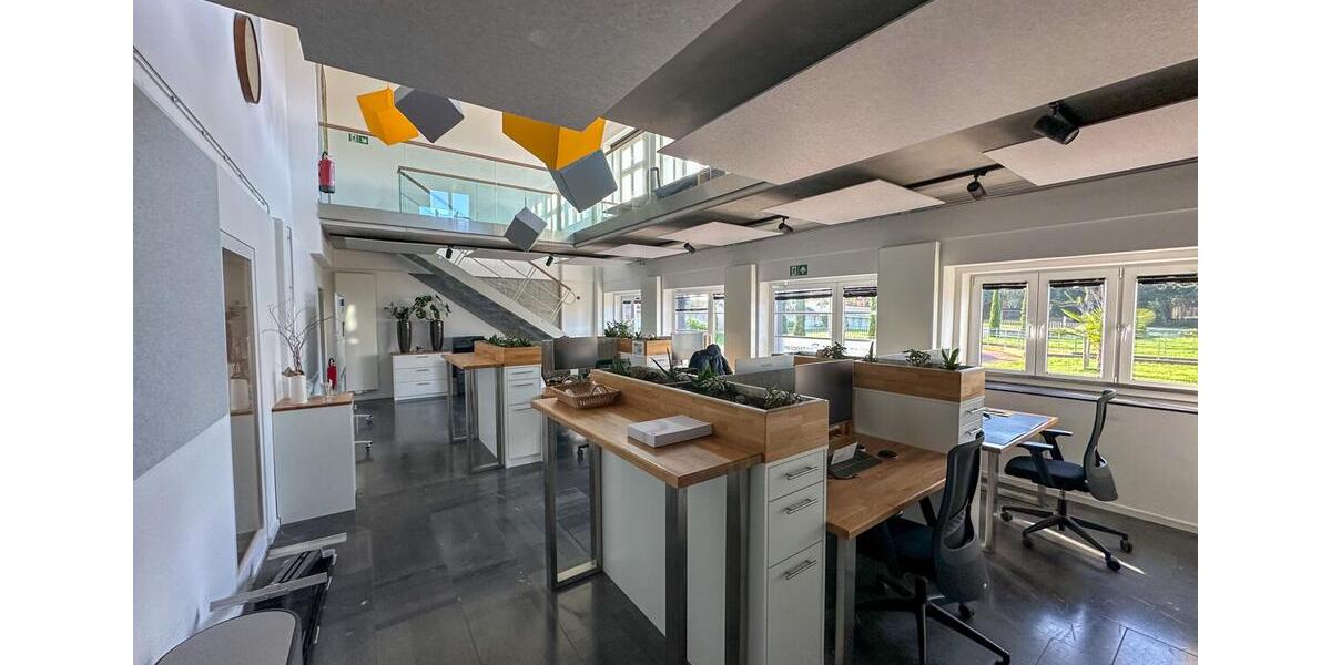 Moderne Büroräume mit offener Raumstruktur und Empore in zentraler Lage von Geilenkirchen zimmer