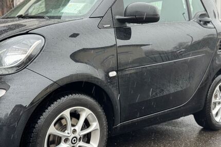 Smart ForTwo 36.800 km 10.900 &euro; Roetgen 52159