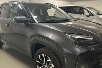 Toyota Yaris Cross 4.750 km 25.900 &euro; Stolberg 52224