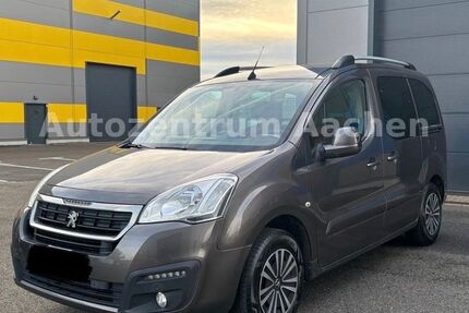 Peugeot Partner 159.000 km 5.499 &euro; aachen 52070