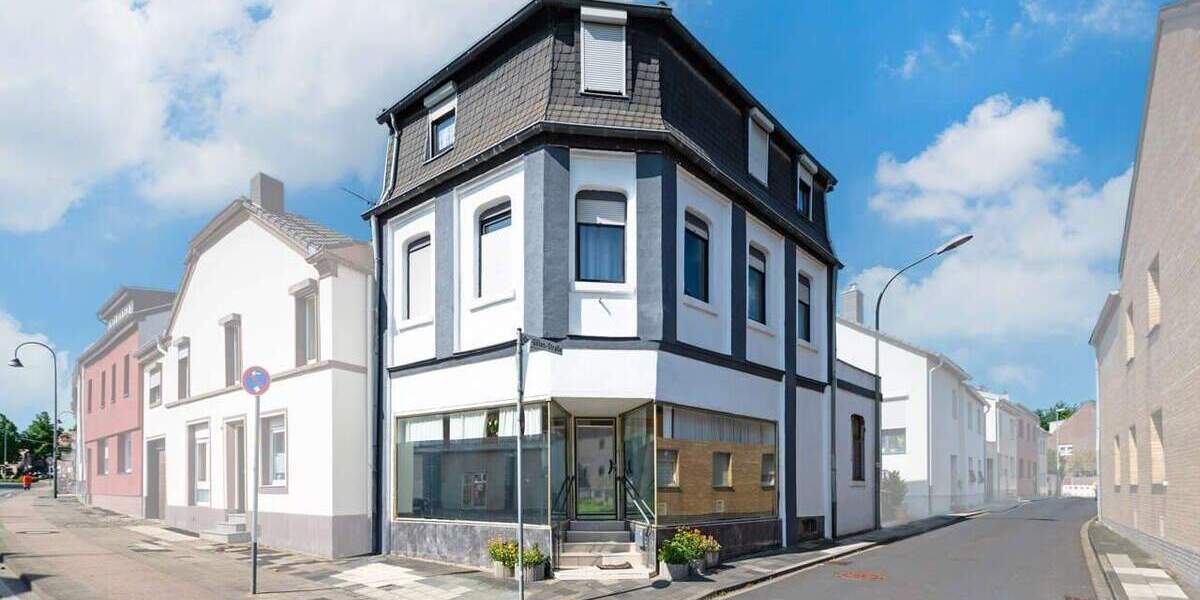 PHI AACHEN - Großzügiges Reiheneckhaus in Eschweiler mit Dachterrasse und flexibler Raumaufteilung! 4 zimmer