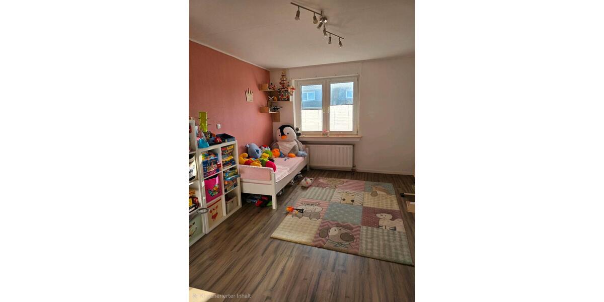 Etagenwohnung Eschweiler - 4 Zimmer, 96 m&sup2;, 1.060&euro; | Angebot:25238974