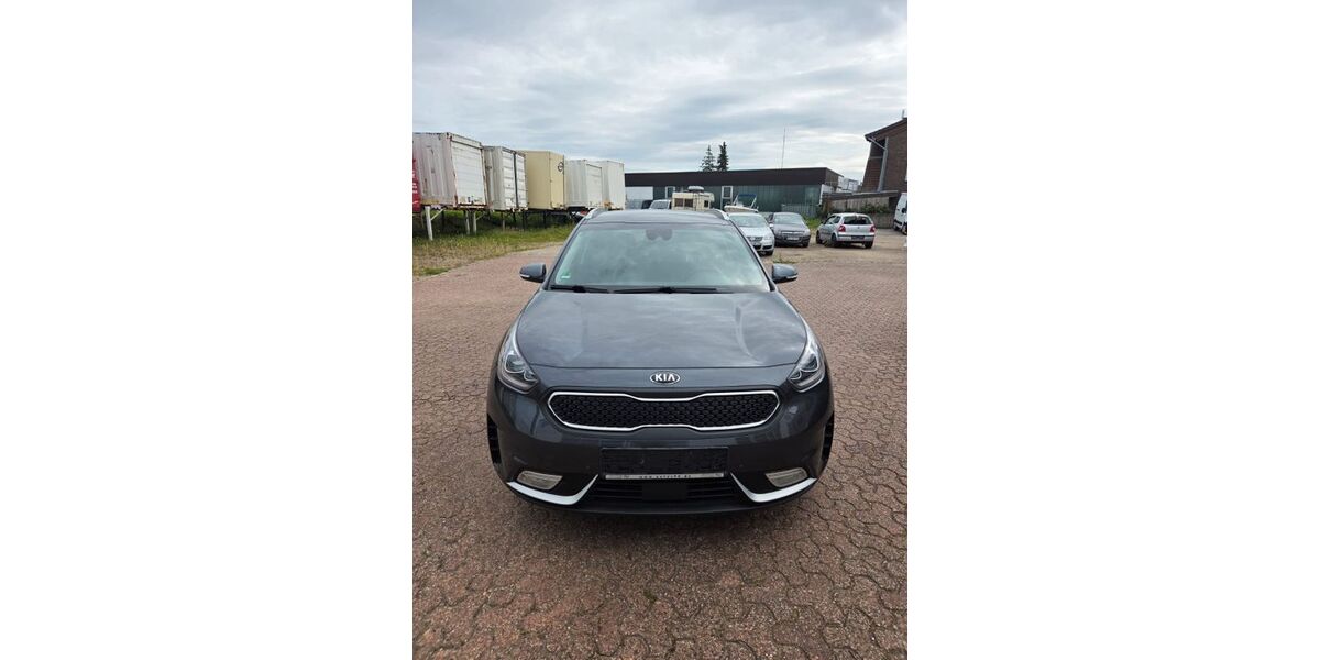 Kia Niro 125.377 km 12.499 &euro; Aachen 52078