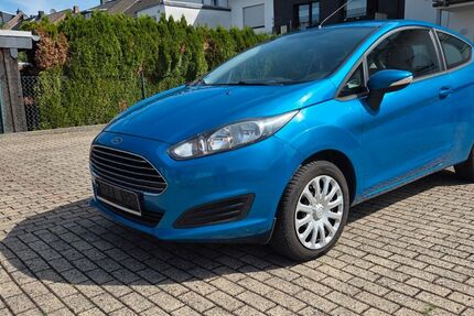 Ford Fiesta 142.100 km 3.500 &euro; Düren 52355