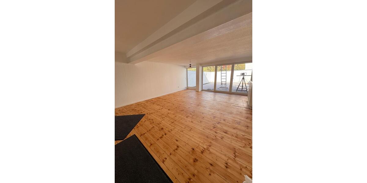 Einfamilienhaus Düren - 3 Zimmer, 120 m&sup2;, 1.400&euro; | Angebot:26443118