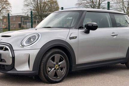 Mini Cooper SE 14.519 km 19.950 &euro; Würselen 52146