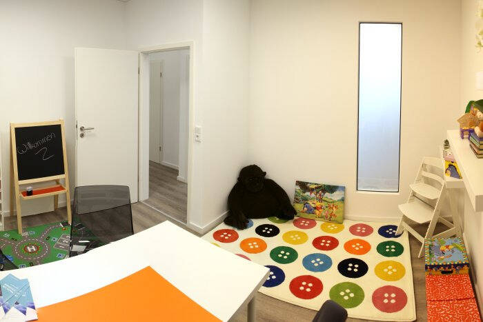 Gewerbeobjekt Aachen Eilendorf - 3 Zimmer, 100 m&sup2;, 1.200&euro; | Angebot:26486658